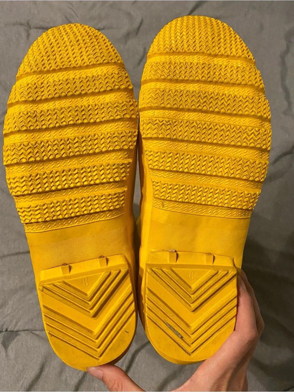Hunter tall yellow rain boots women’s 8